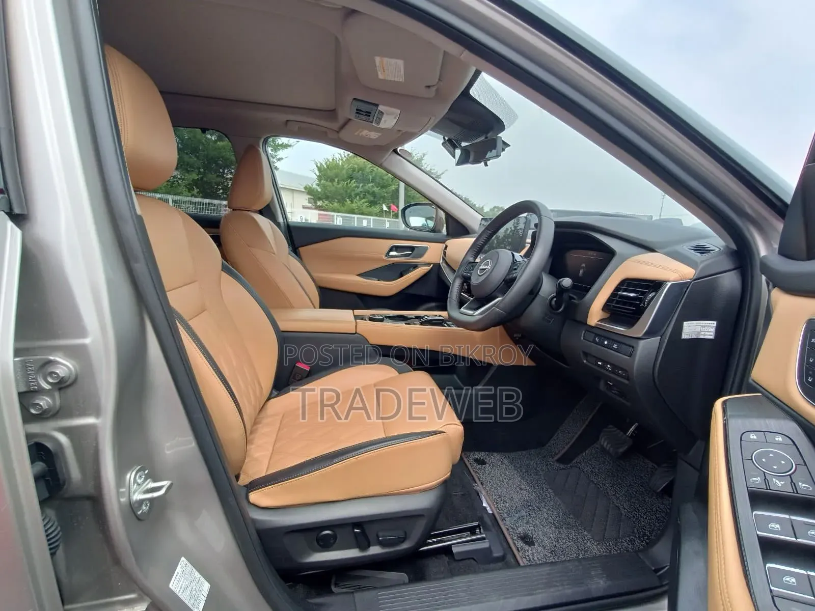 Nissan X-Trail 2024 Beige
