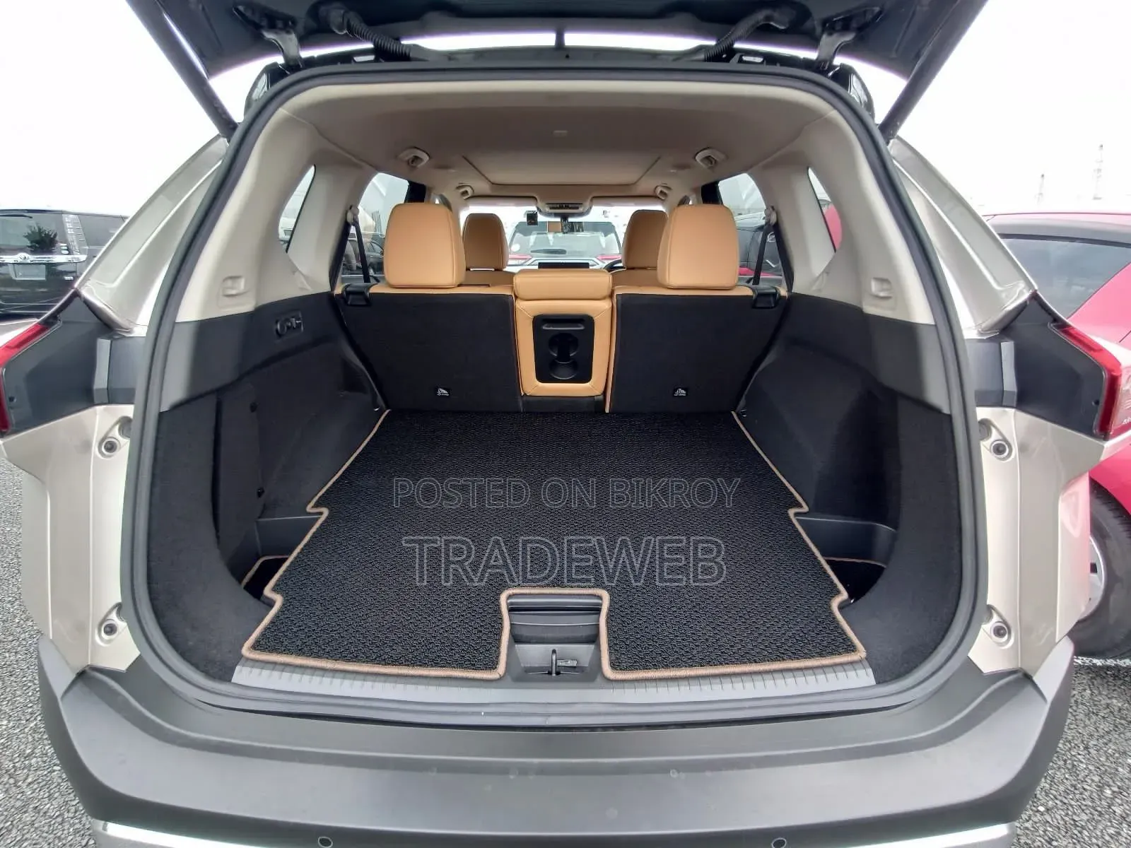 Nissan X-Trail 2024 Beige