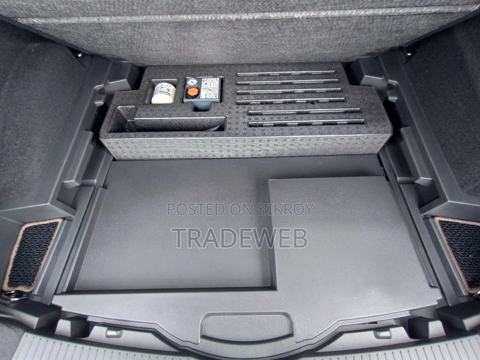 Nissan X-Trail 2024 Beige