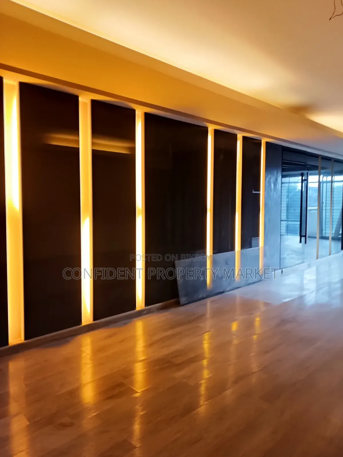4 Bedroom Apartment in Baridhara for sale