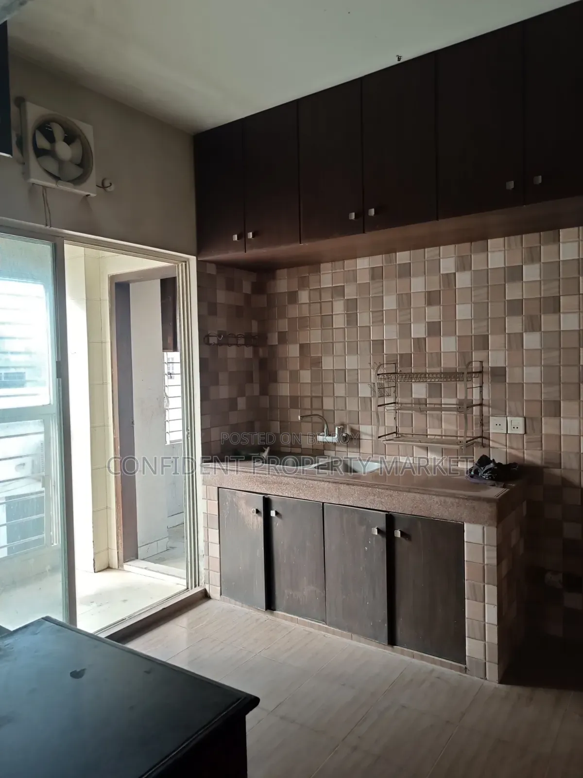 4 Bedroom Apartment in Baridhara for sale