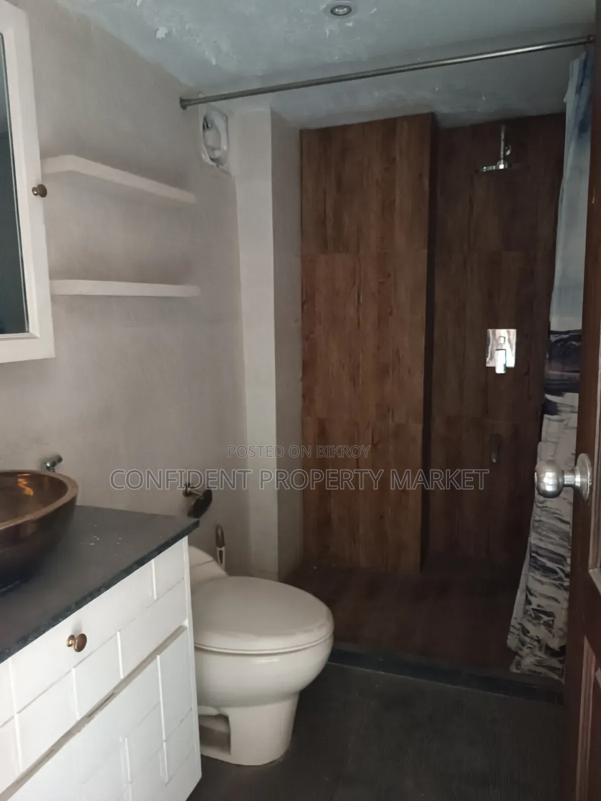 4 Bedroom Apartment in Baridhara for sale