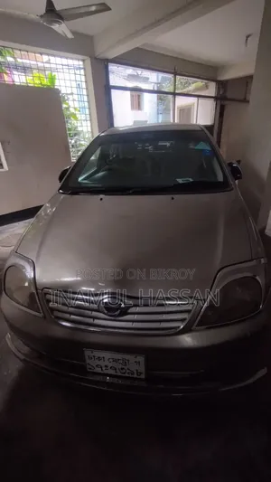 Toyota Corolla Sedan 2001 Gold