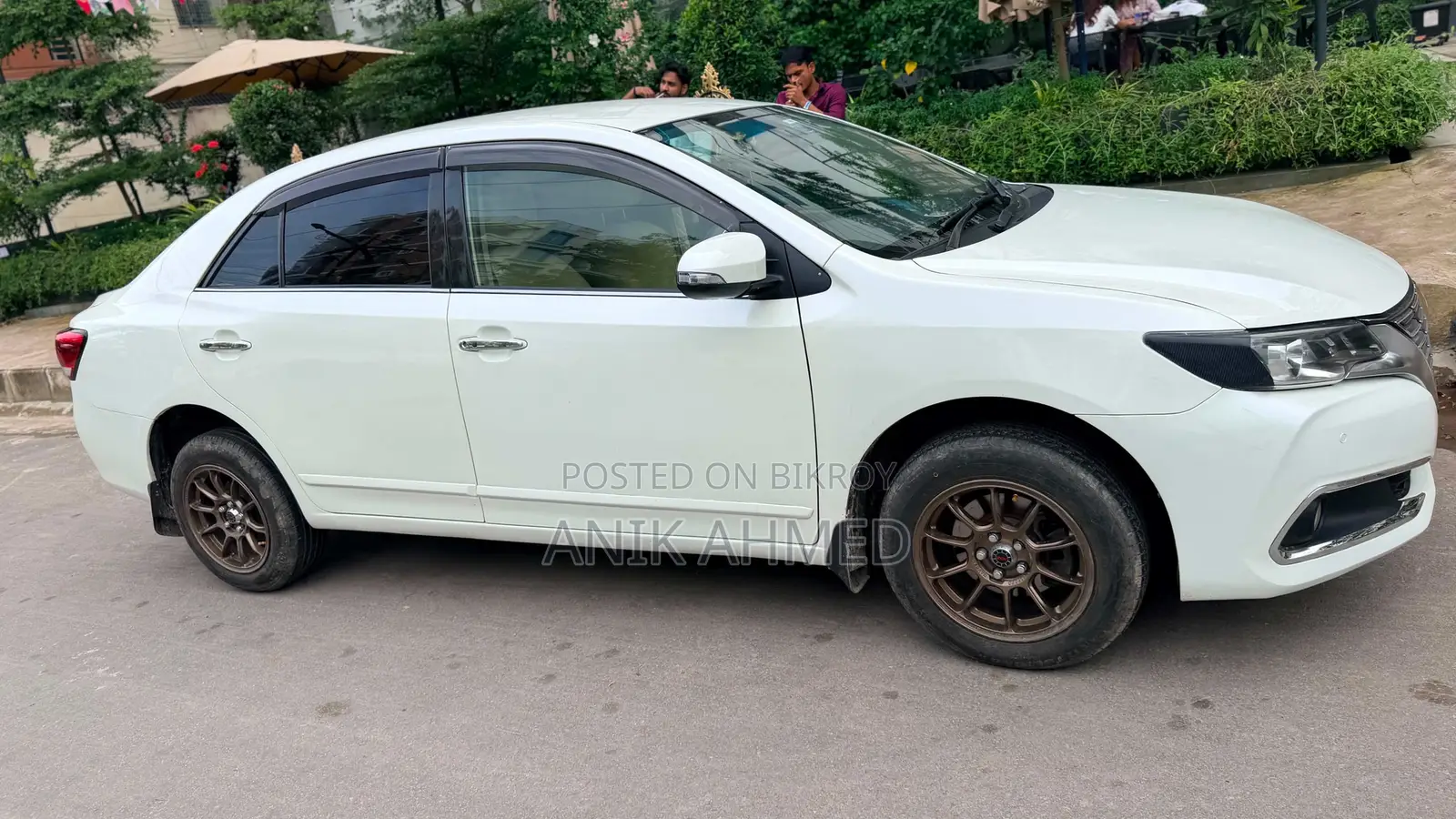 টয়োটা প্রিমিও ২০১৬ পার্ল