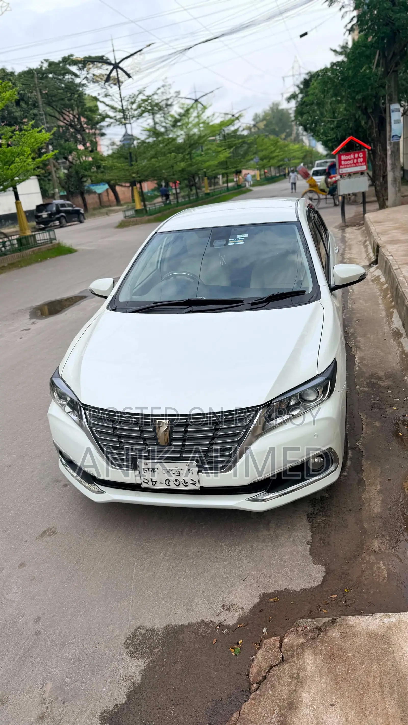 টয়োটা প্রিমিও ২০১৬ পার্ল