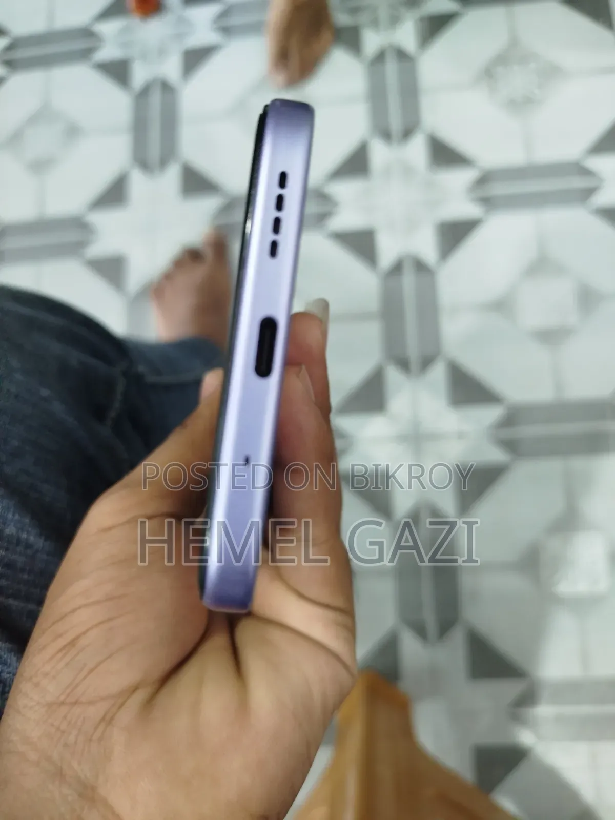New Infinix Hot 70 128 GB Purple