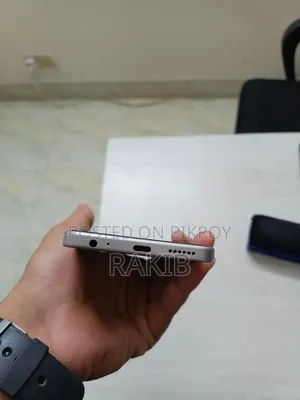 আইটেল সিটি ১০০ ১২৮ জিবি গোল্ড