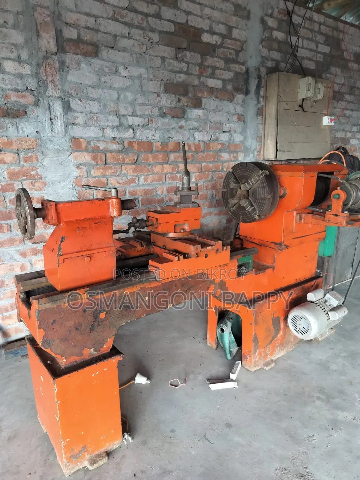 6 Feet Lathe Machine
