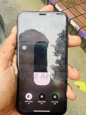 অ্যাপল আইফোন এক্সএস ৬৪ জিবি কালো