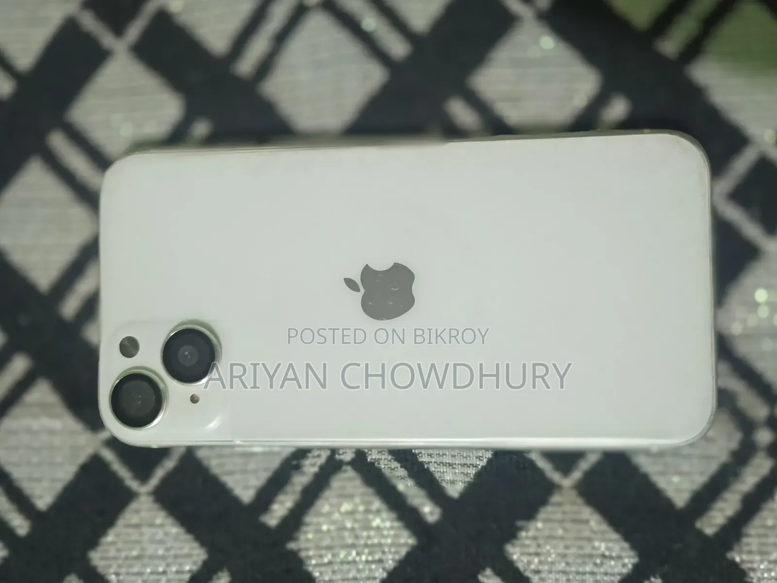 অ্যাপল আইফোন এক্সআর ১২৮ জিবি হোয়াইট