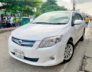 Toyota Corolla Fielder 1.5 Petrol Front-Wheel Drive 2011 White