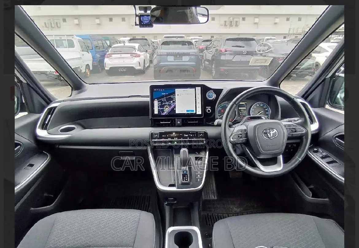 Toyota Noah 2022 Pearl