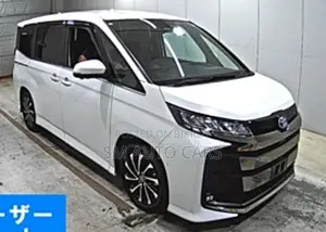 Toyota Noah 2023 Pearl