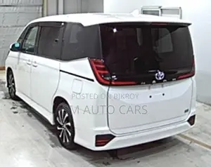 Toyota Noah 2023 Pearl