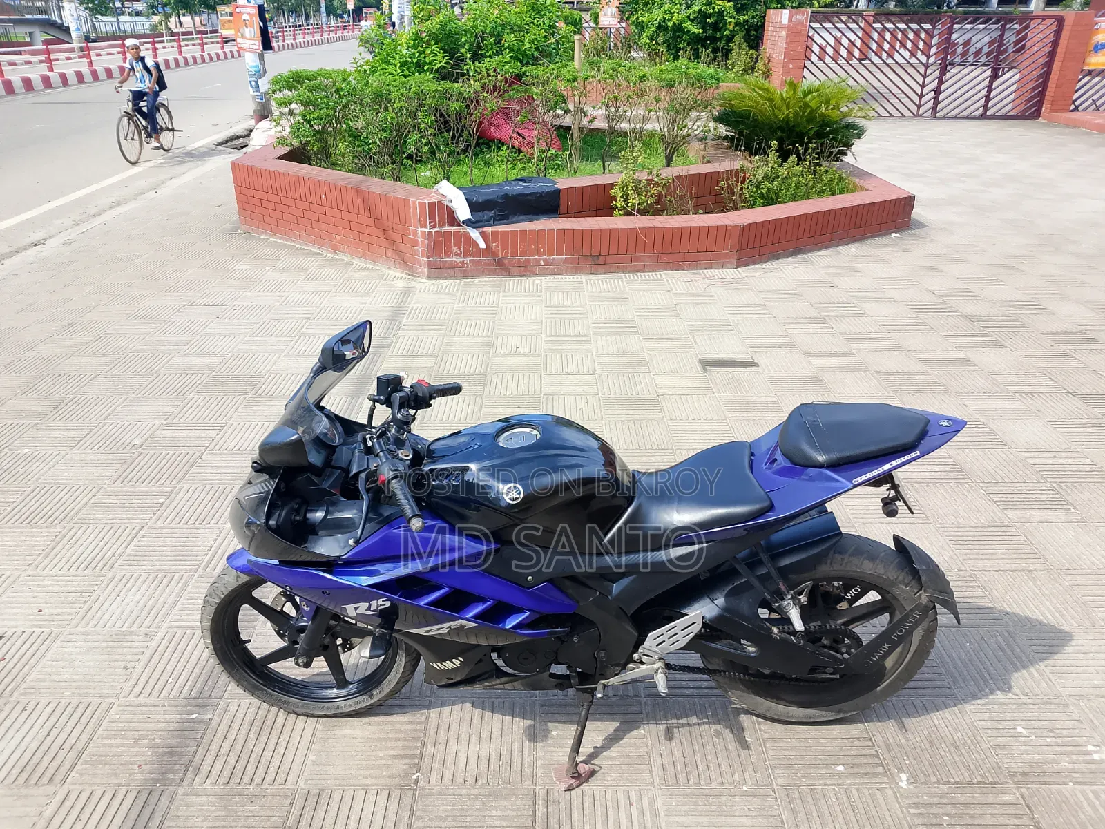 Yamaha 2011 Blue