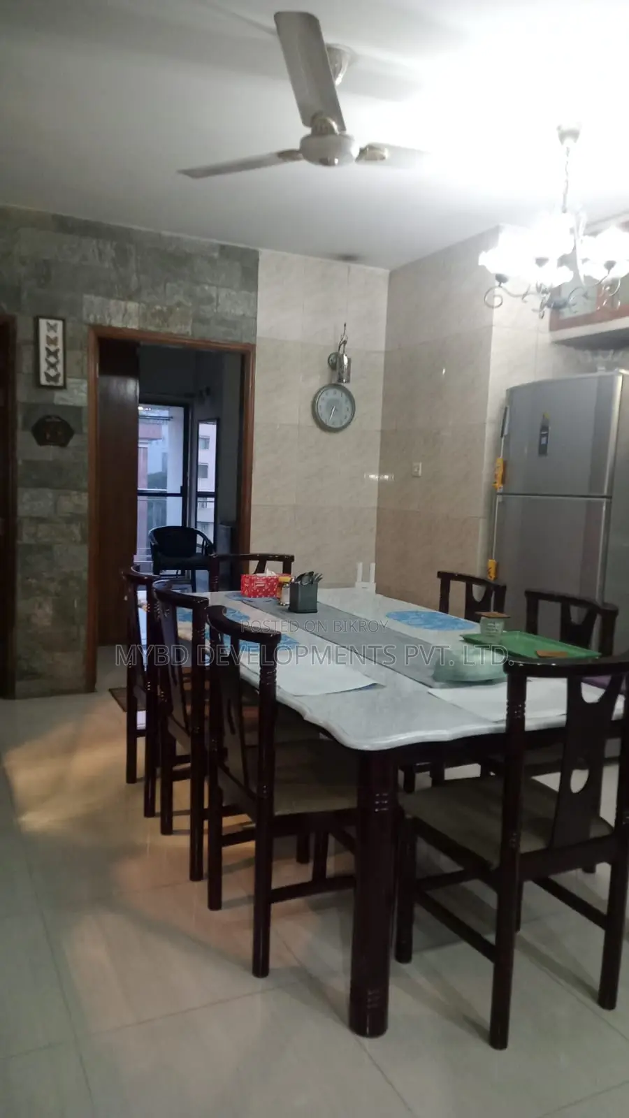 বসুন্ধরায় সাজানো ৫ বেডরুমের অ্যাপার্টমেন্ট বিক্রয়