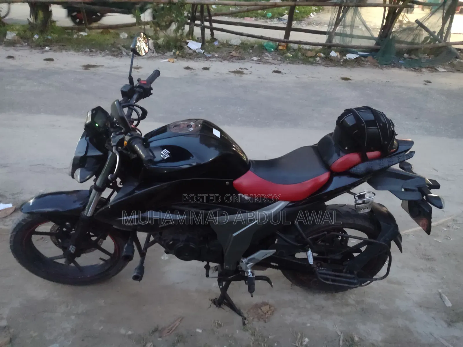 সুজুকি জিক্সার ২০১৯ কালো