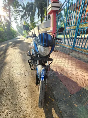 হিরো গ্ল্যামার ২০১৫ কালো