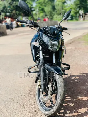 টিভিএস আপাচে ১৬০ ৪ভি ২০১৯ ব্ল্যাক