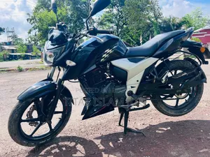 টিভিএস আপাচে ১৬০ ৪ভি ২০১৯ ব্ল্যাক
