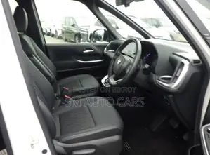 Toyota Noah 2023 Pearl