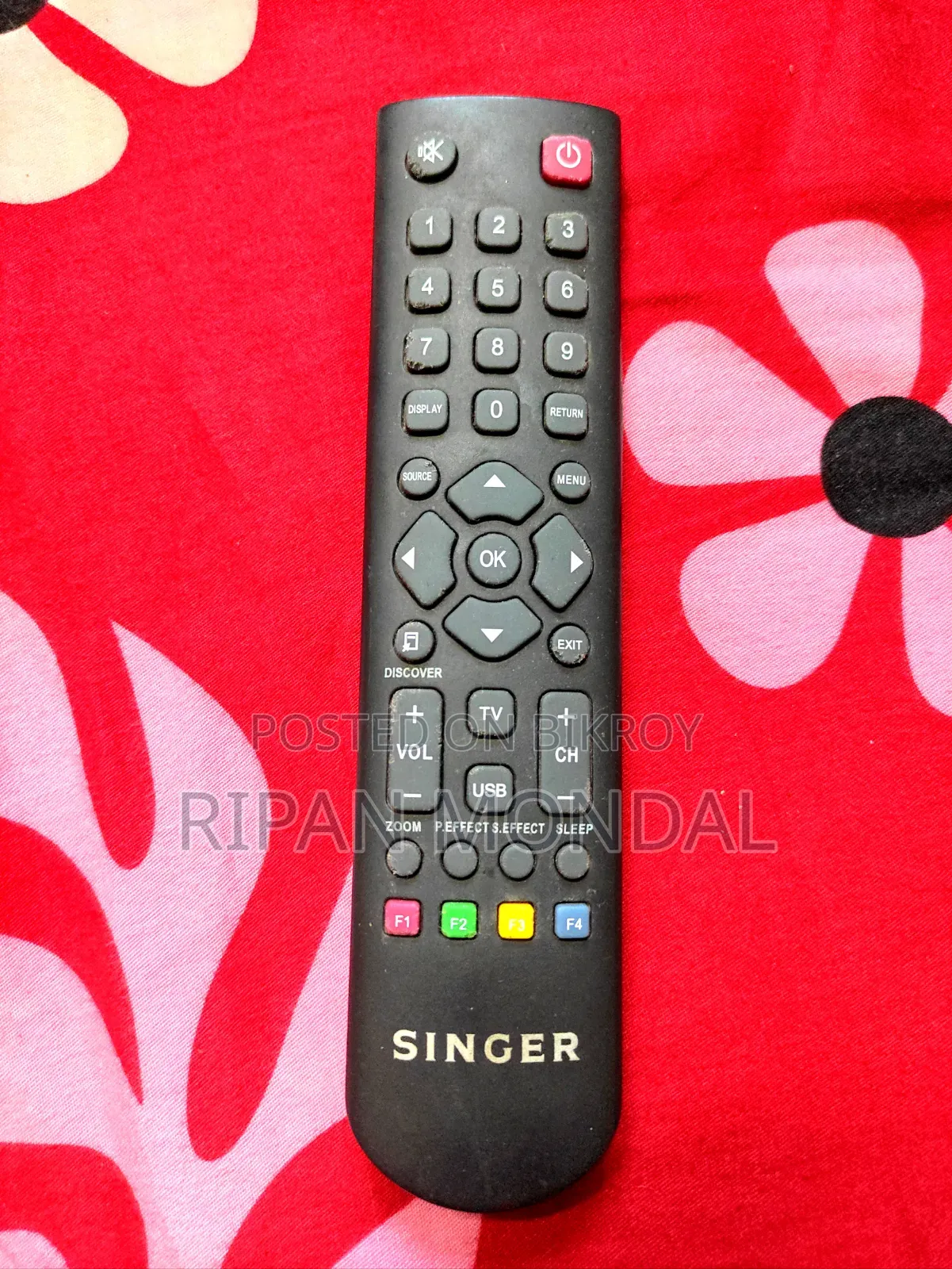 Singer Ultra Slim TV With Original Remote