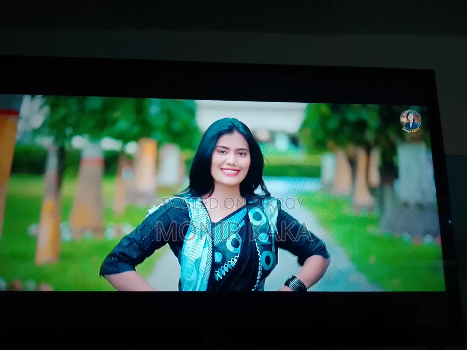 Smart LED TV