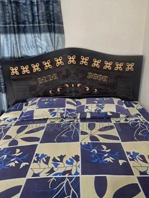 নতুন খাট বিক্রি করা হবে।