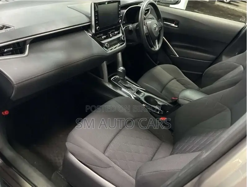 Toyota Corolla Cross 1.8 Hybrid Front-Wheel Drive 2022 Brown