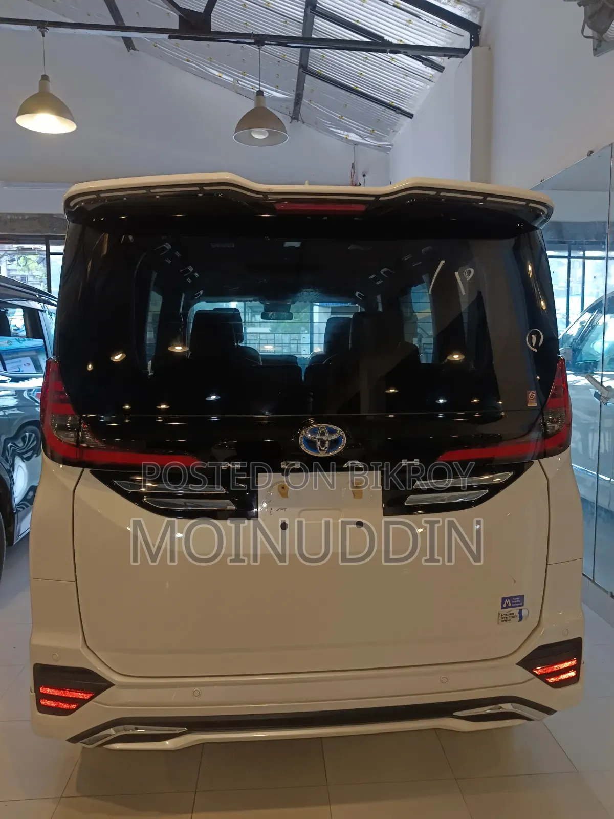 Toyota Noah 2023 Pearl