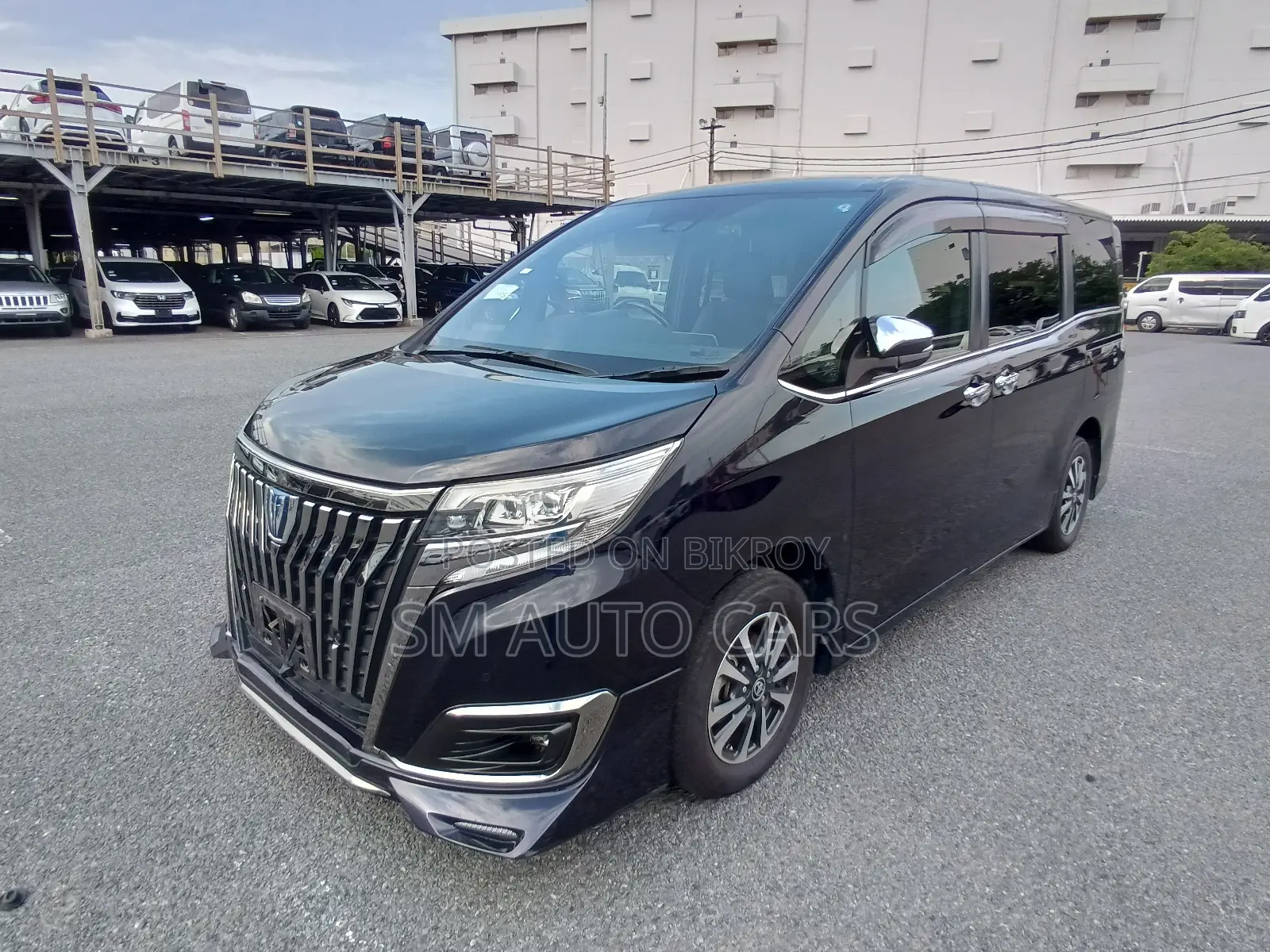 Toyota Esquire 1.8 FWD Hybrid (7 seater) 2021 Black