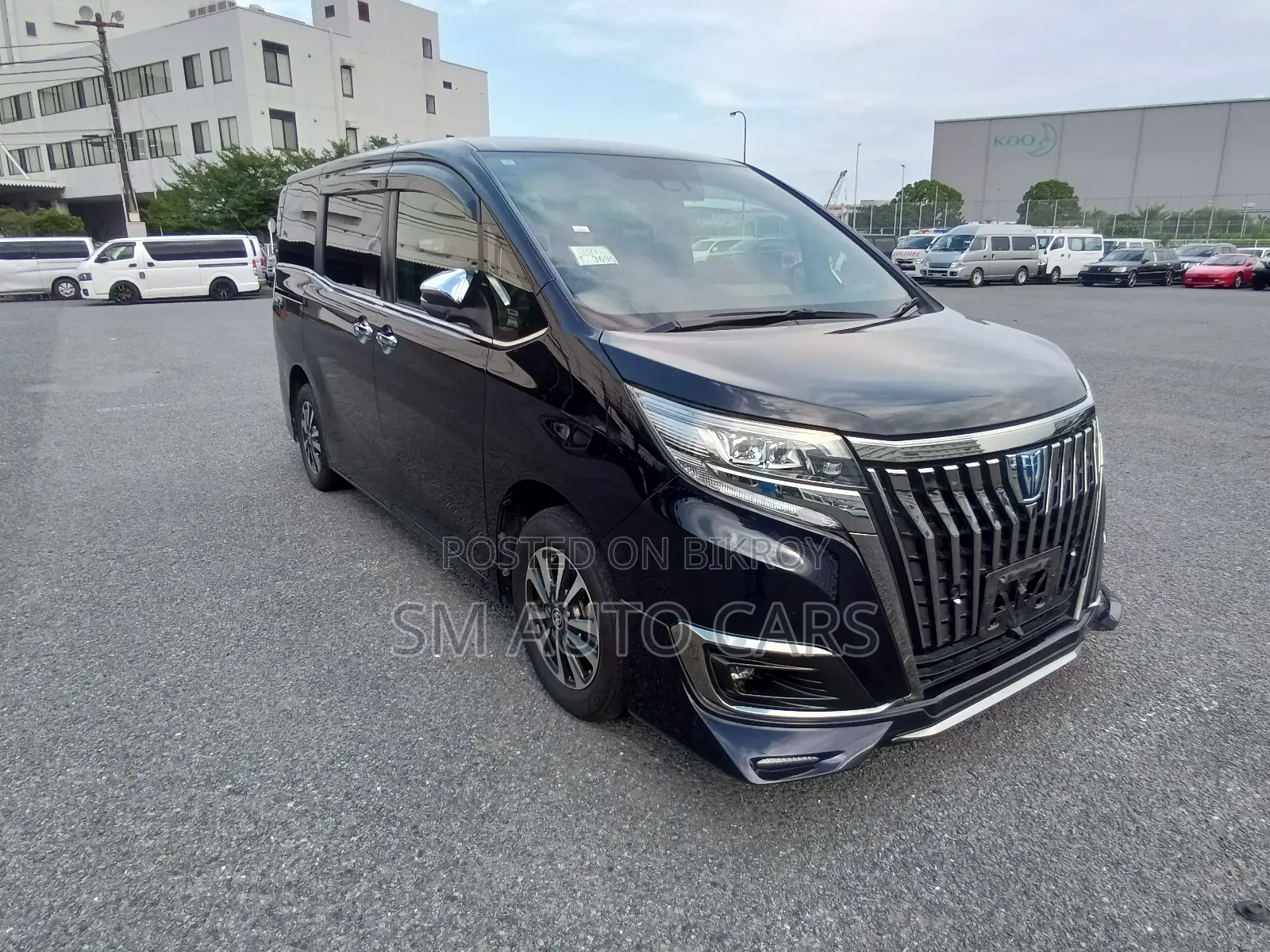 Toyota Esquire 1.8 FWD Hybrid (7 seater) 2021 Black
