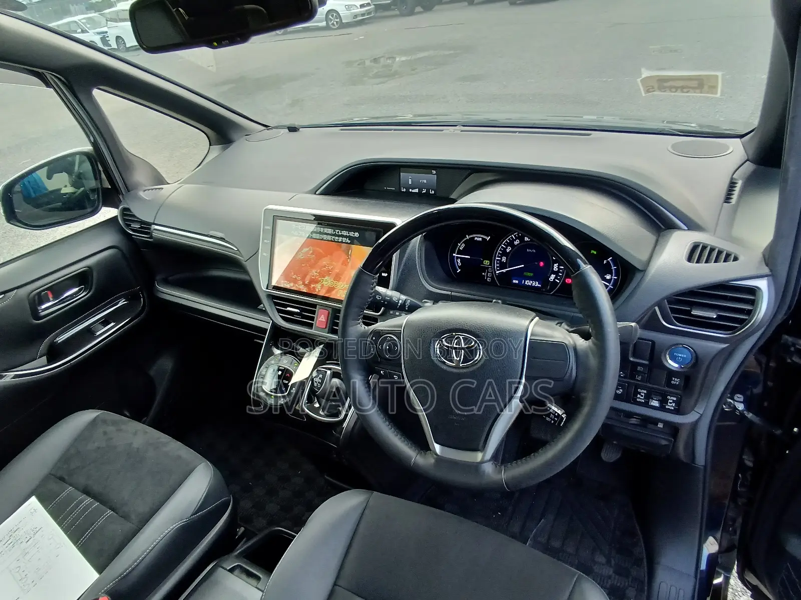 Toyota Esquire 1.8 FWD Hybrid (7 seater) 2021 Black