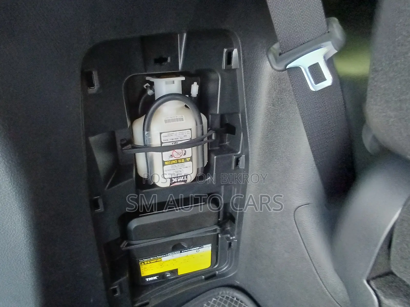 Toyota Esquire 1.8 FWD Hybrid (7 seater) 2021 Black