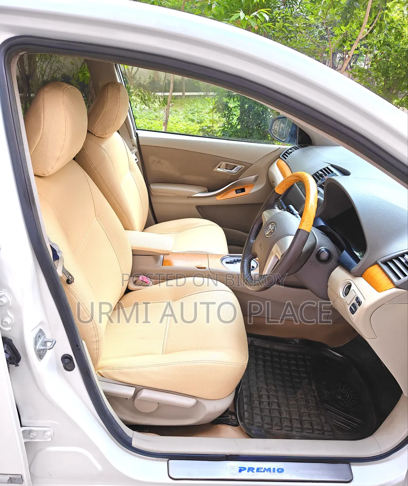 Toyota Premio 2010 Pearl