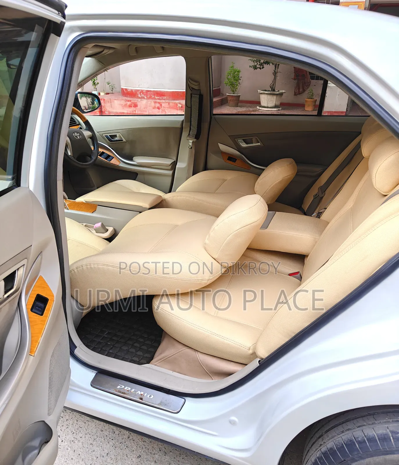 Toyota Premio 2010 Pearl