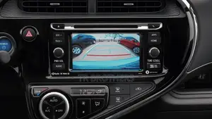 Toyota Aqua 2018 Silver