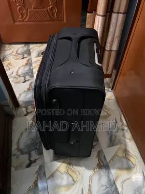 লাগেজ ট্রলি