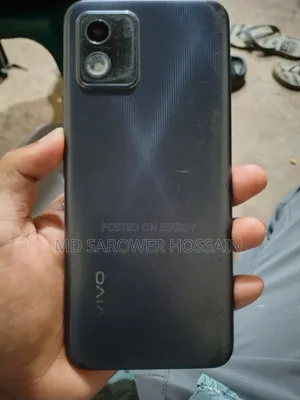 ভিভো ওয়াই০১ ৩২ জিবি নীল