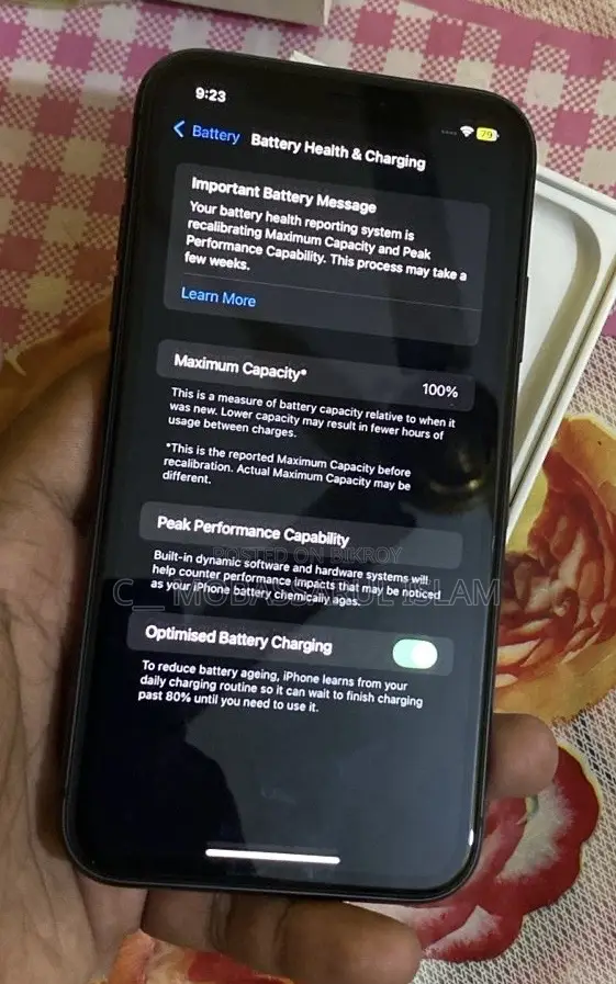 New Apple iPhone 11 64 GB Black