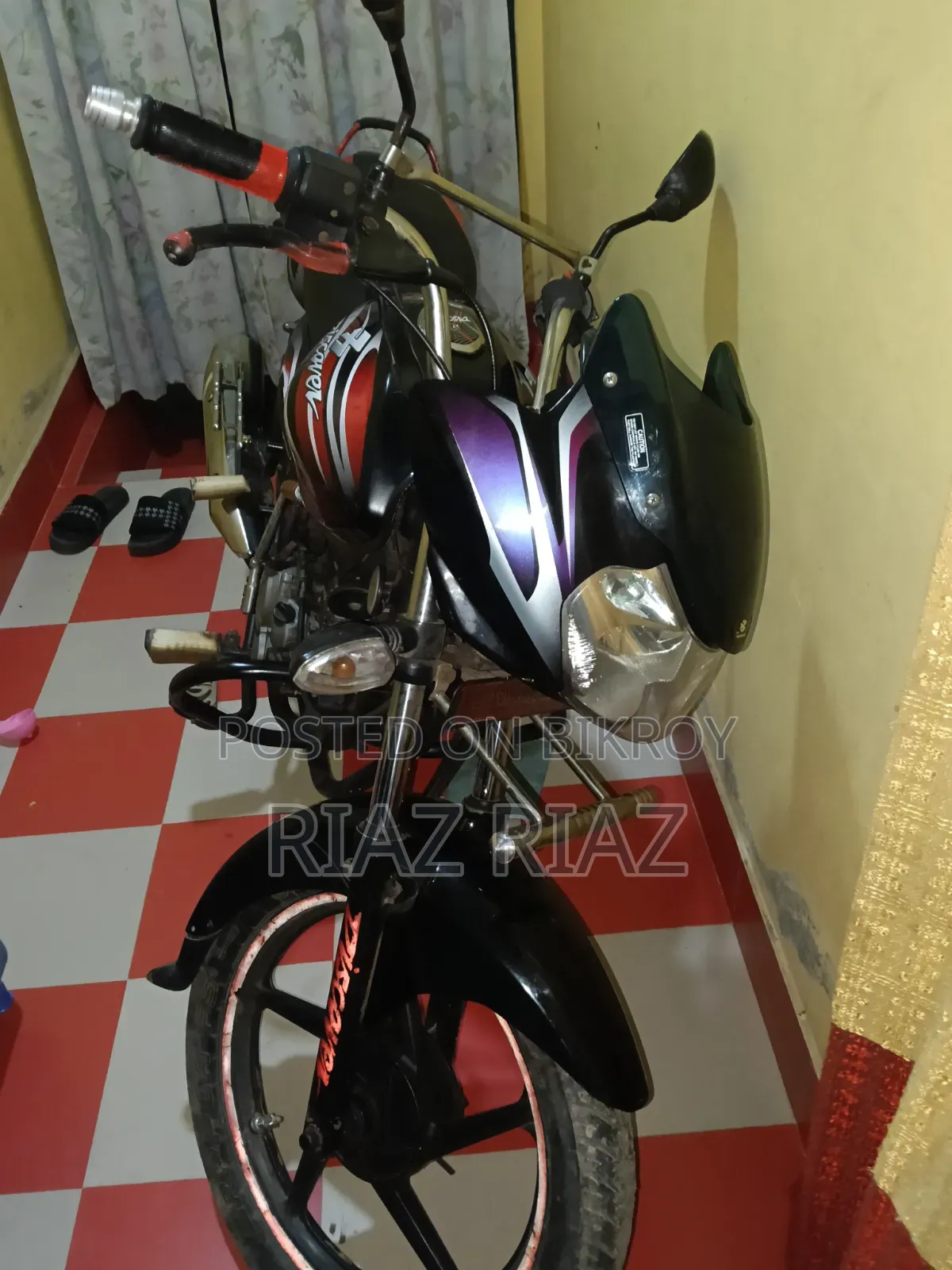 বাজাজ ডিসকভার ১০০ ২০১৩ পার্পল