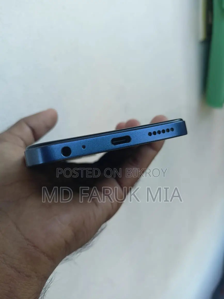 টেকনো স্পার্ক গো ৬৪ জিবি ব্ল্যাক