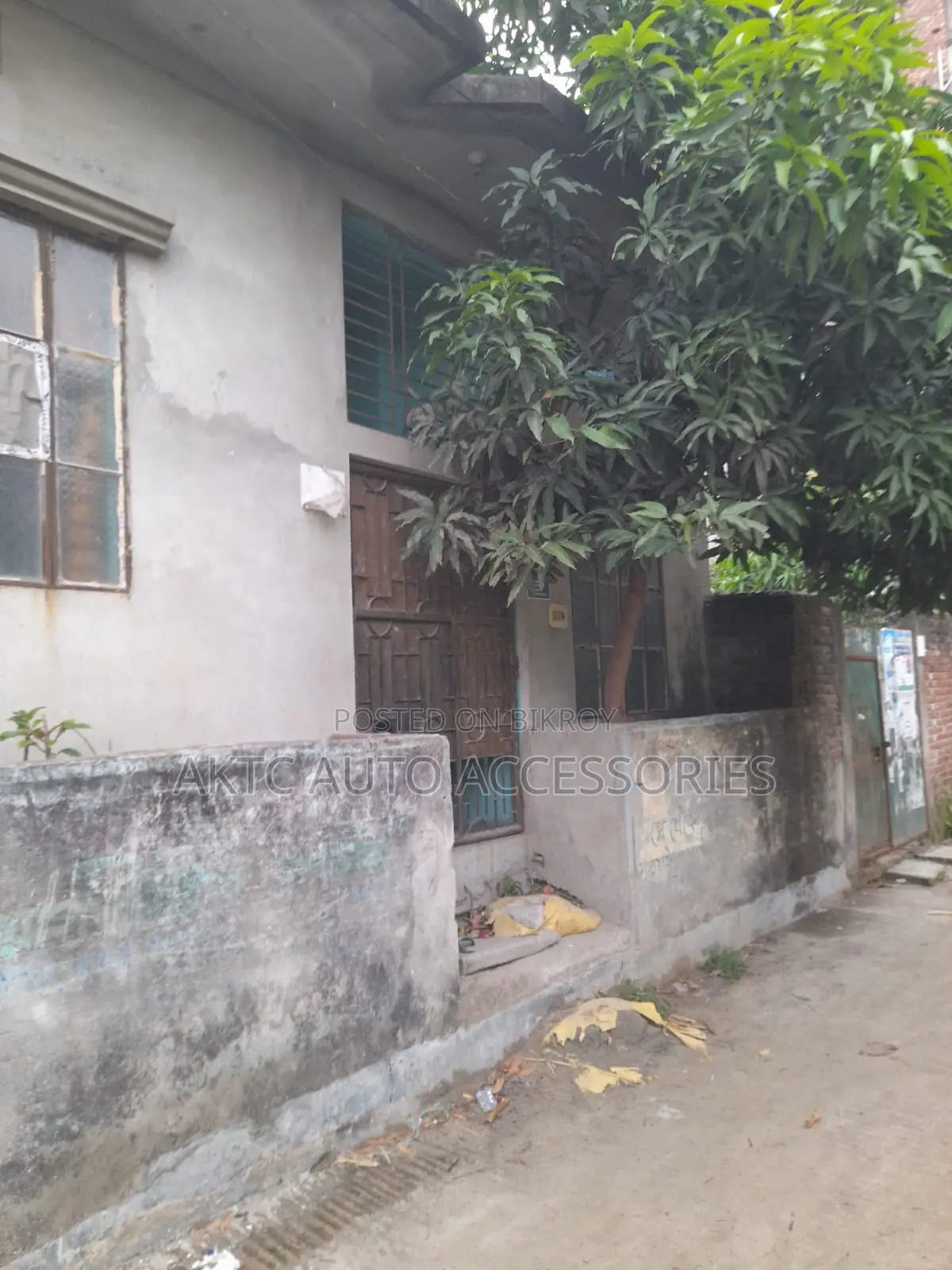 যাত্রাবাড়ীতে ৪ বেডরুমের বাড়ি বিক্রয়