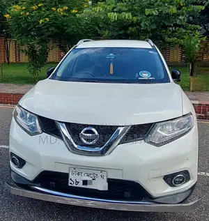 Nissan X-Trail 2.0 Hybrid FWD 2015 Pearl