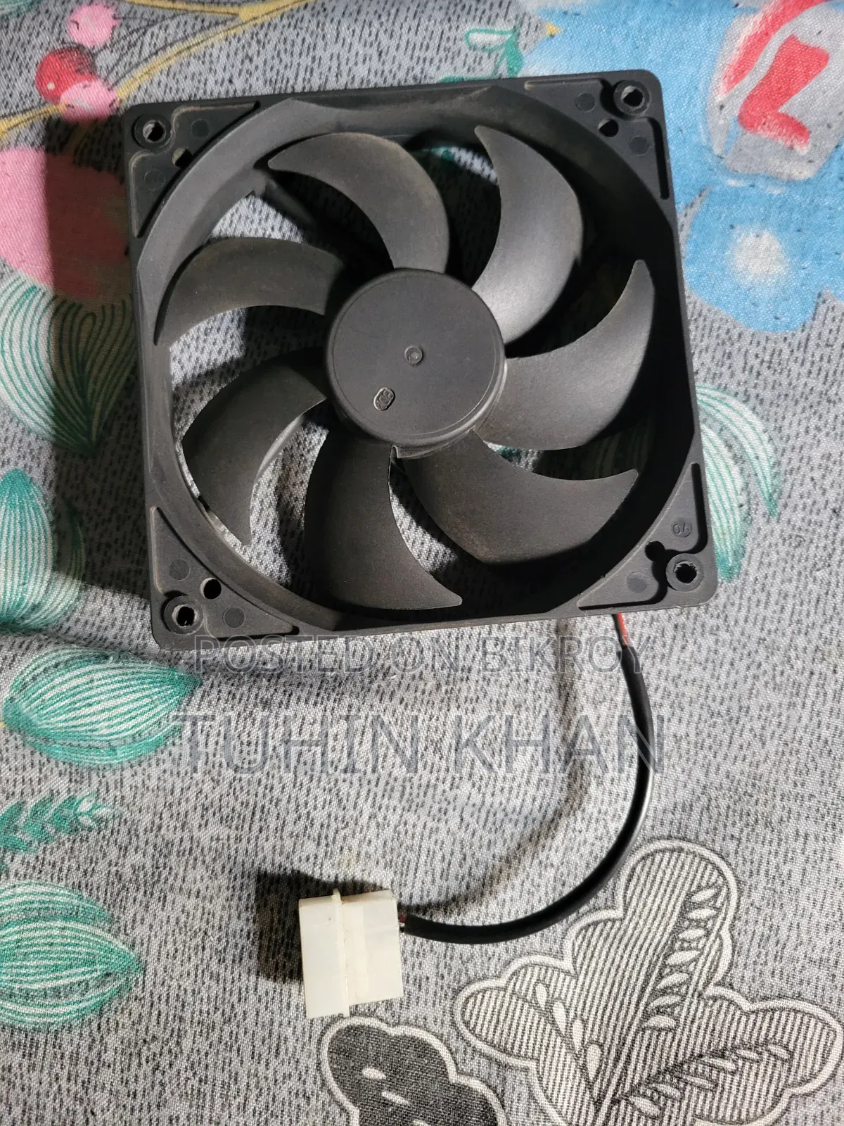 Fan1 Thermaltake, Fan2 Antex Blue Light, SUB3 PC Cable, Samsung Adapter