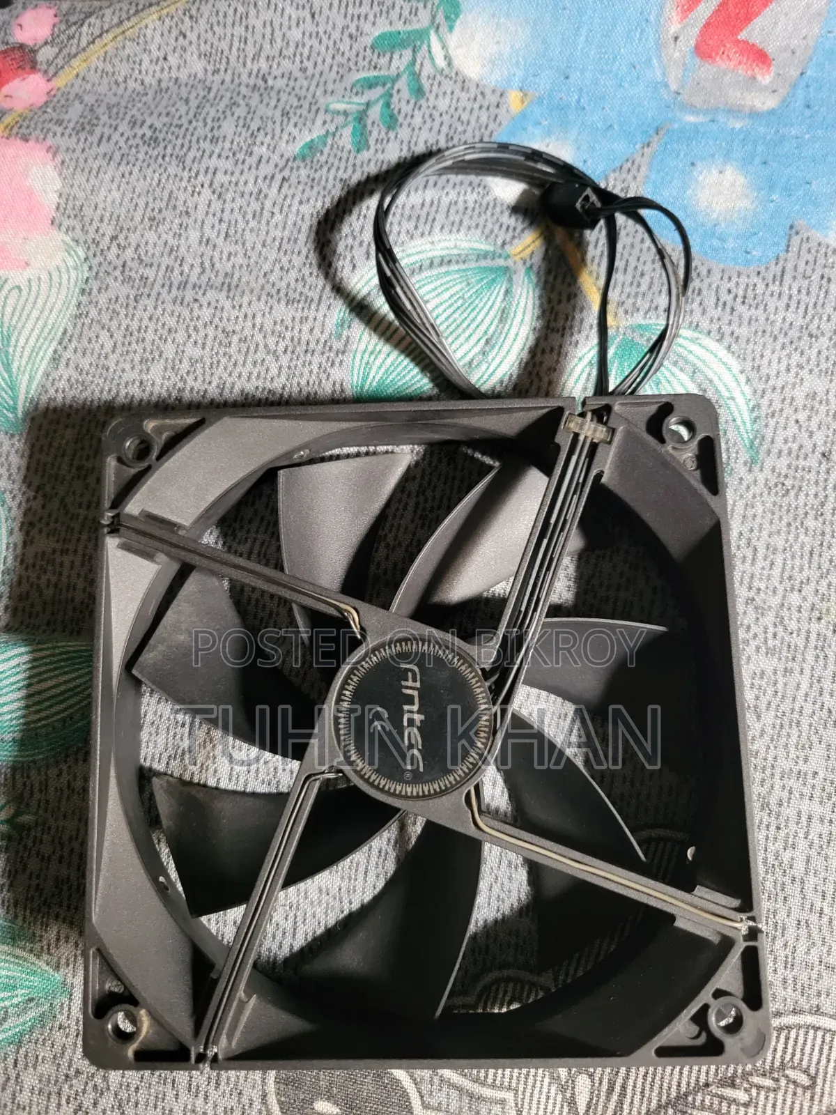 Fan1 Thermaltake, Fan2 Antex Blue Light, SUB3 PC Cable, Samsung Adapter
