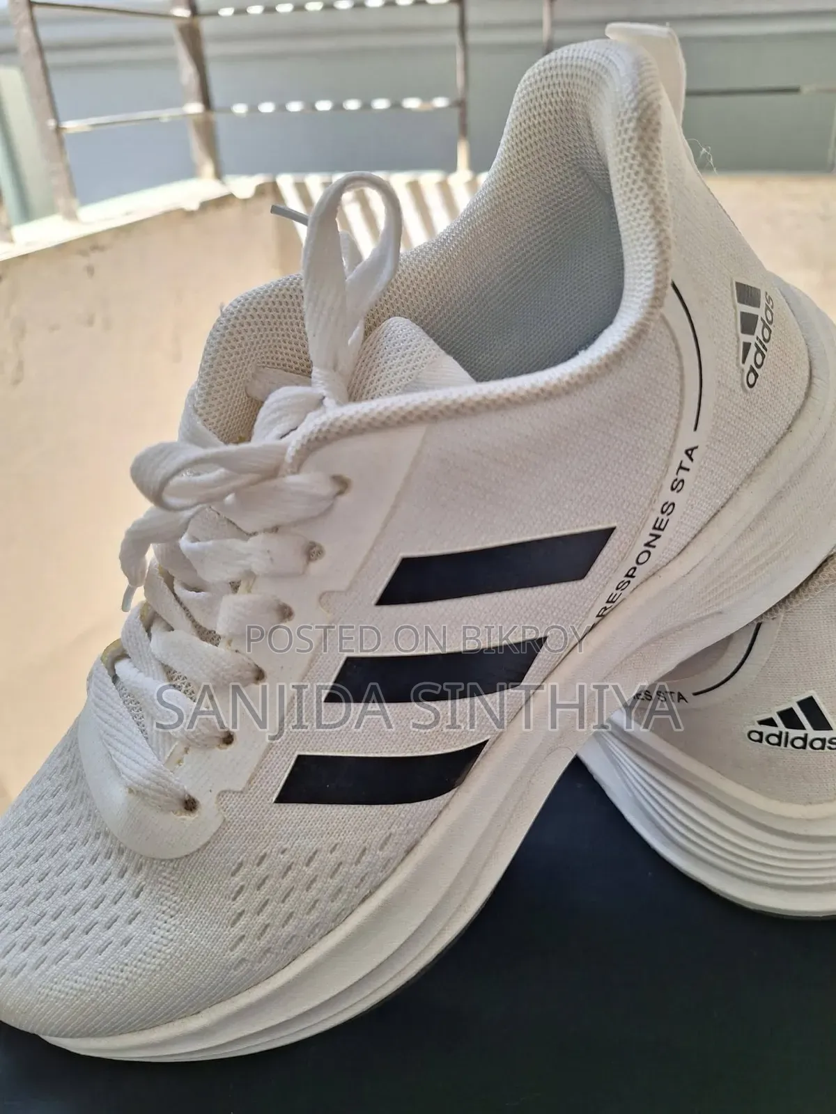 Adidas Sneaker, Used, Good Condition