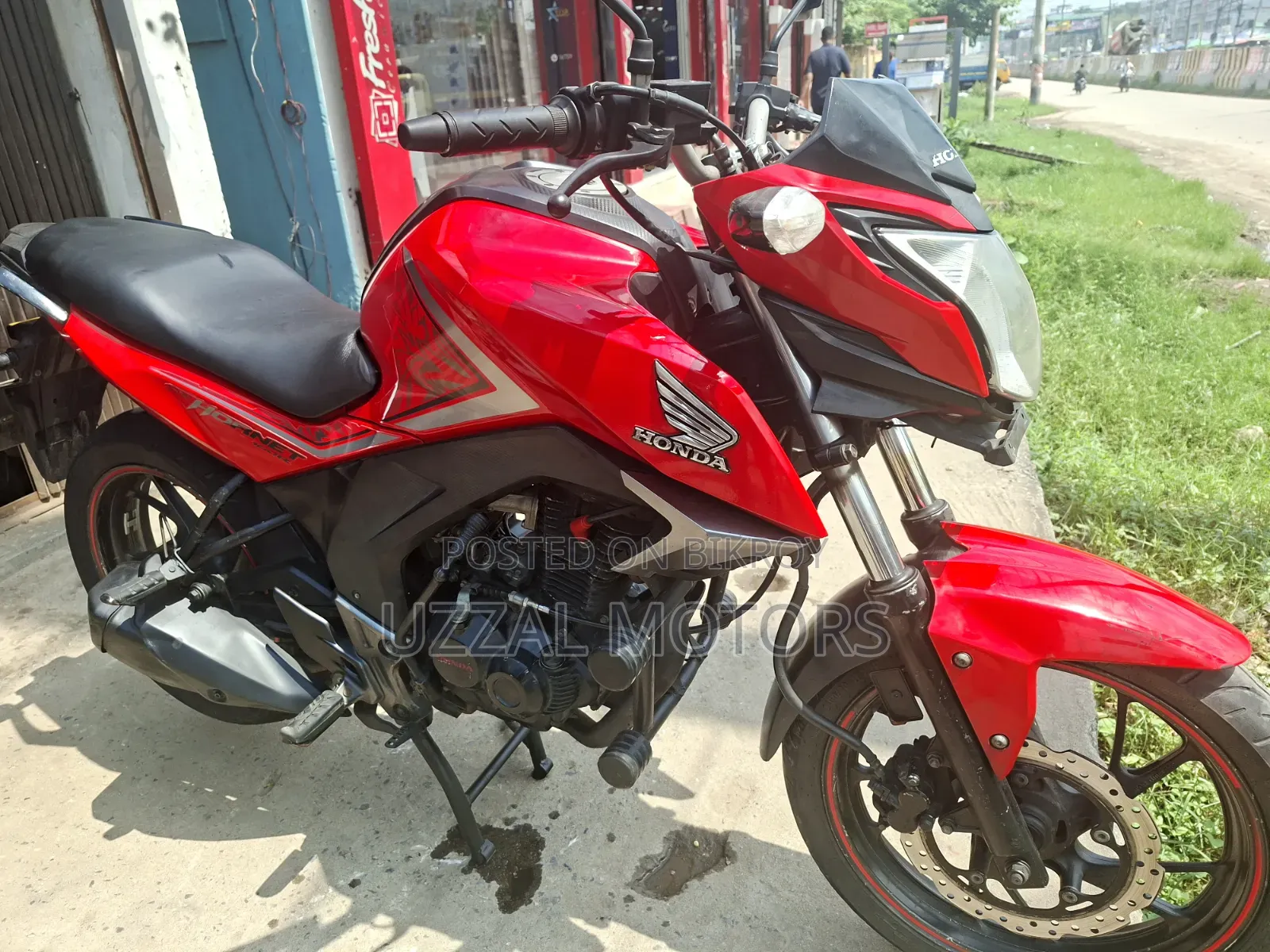 Honda Hornet 2019 Red