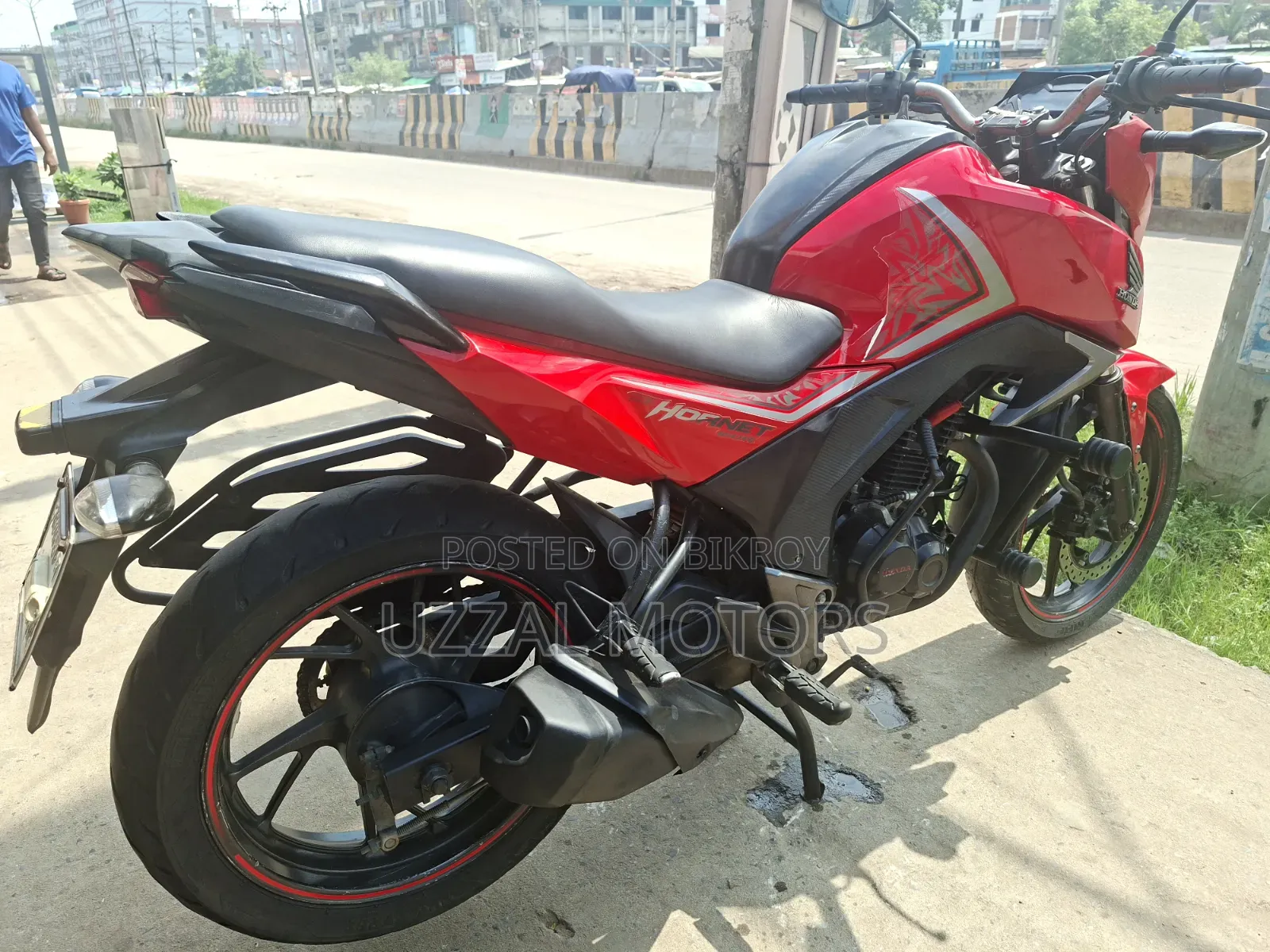 Honda Hornet 2019 Red