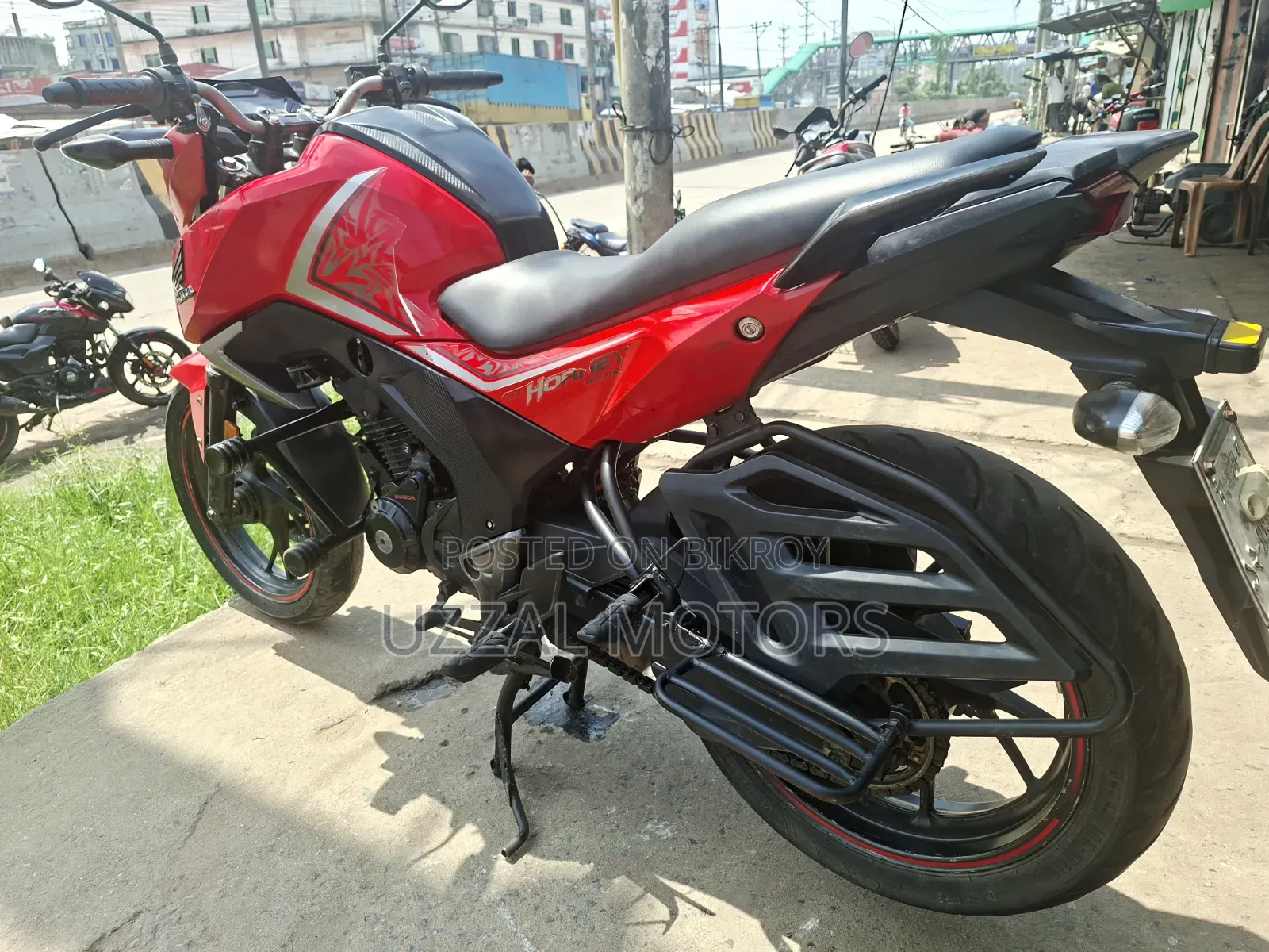 Honda Hornet 2019 Red